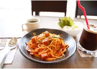 ナポリタン - 昔懐かしい味わいのスパゲティ